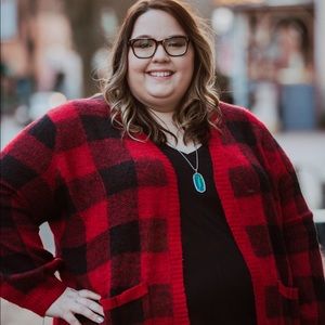 Meet your Posher, Angela